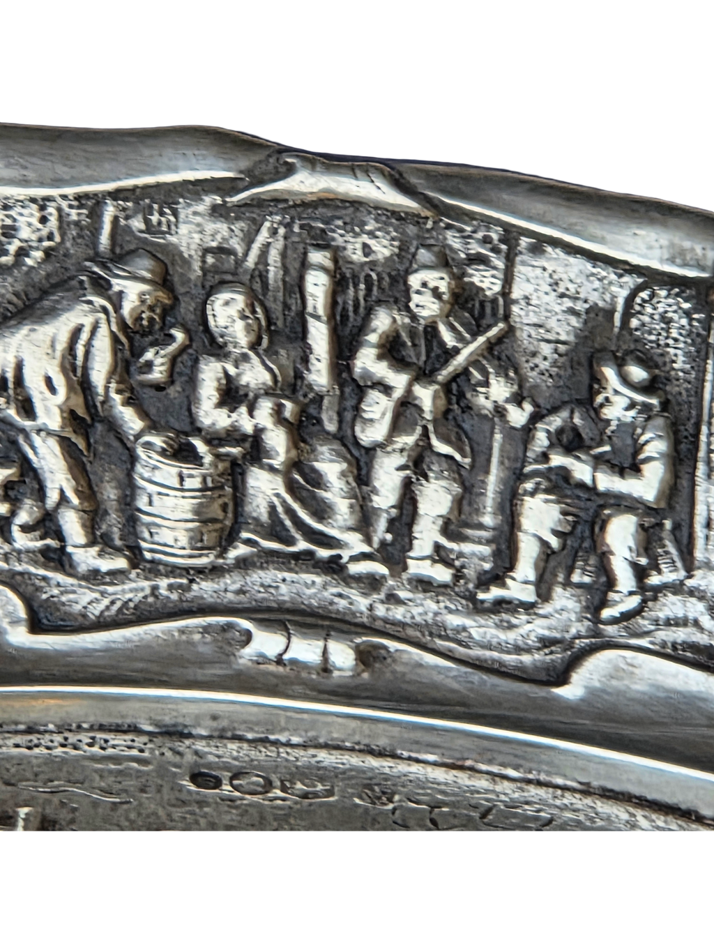 E. Schoorl Dish - 0.833 silver - Dish with masquerons